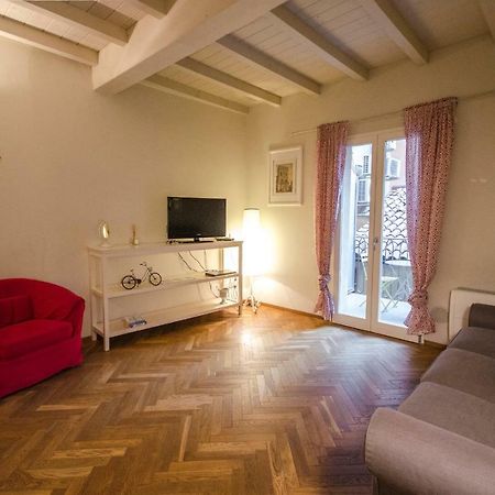Azeglio Apartment, A Due Passi Da Piazza Maggiore Bolonya Dış mekan fotoğraf