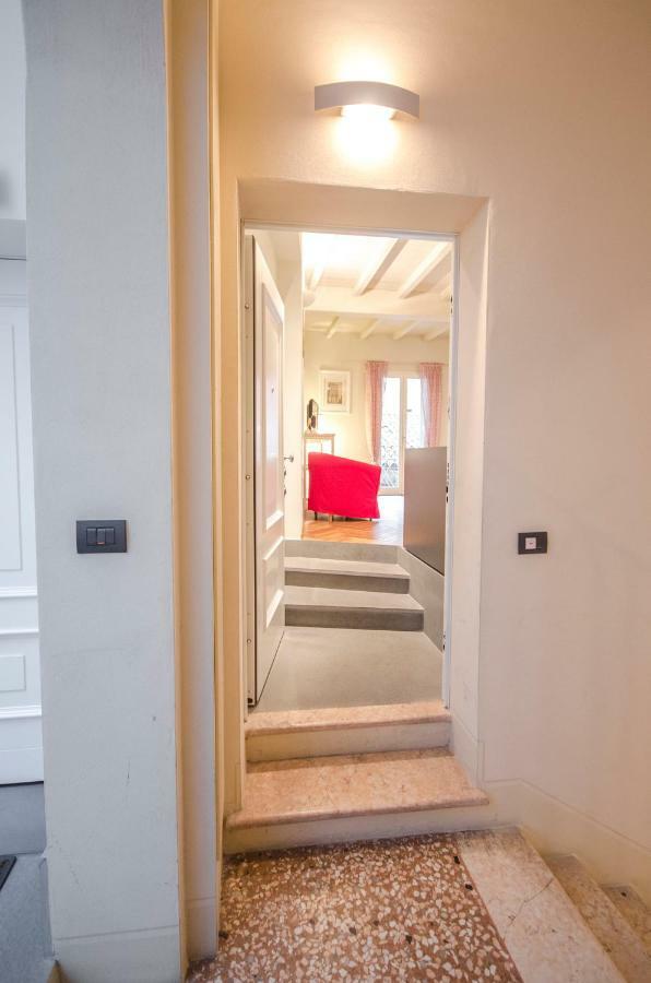 Azeglio Apartment, A Due Passi Da Piazza Maggiore Bolonya Dış mekan fotoğraf