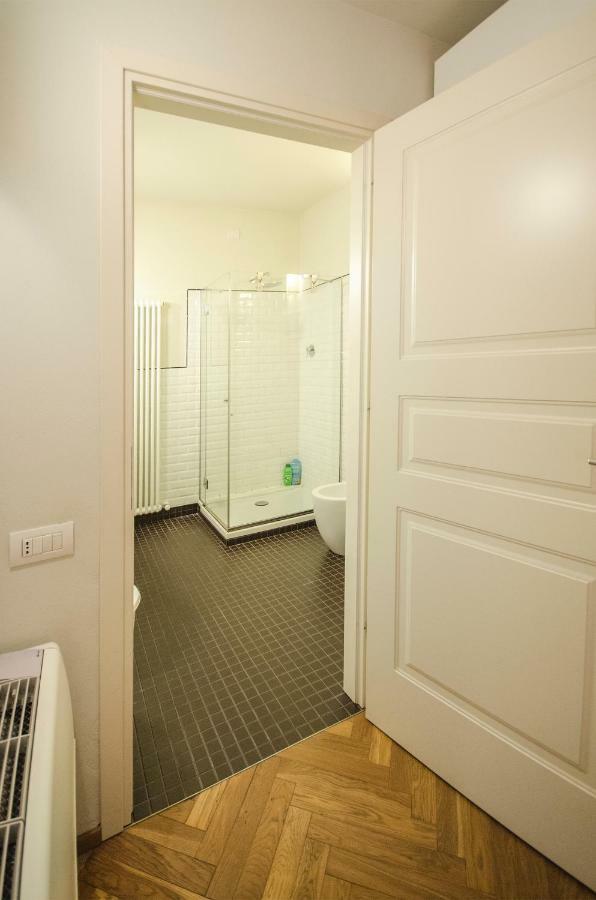 Azeglio Apartment, A Due Passi Da Piazza Maggiore Bolonya Dış mekan fotoğraf