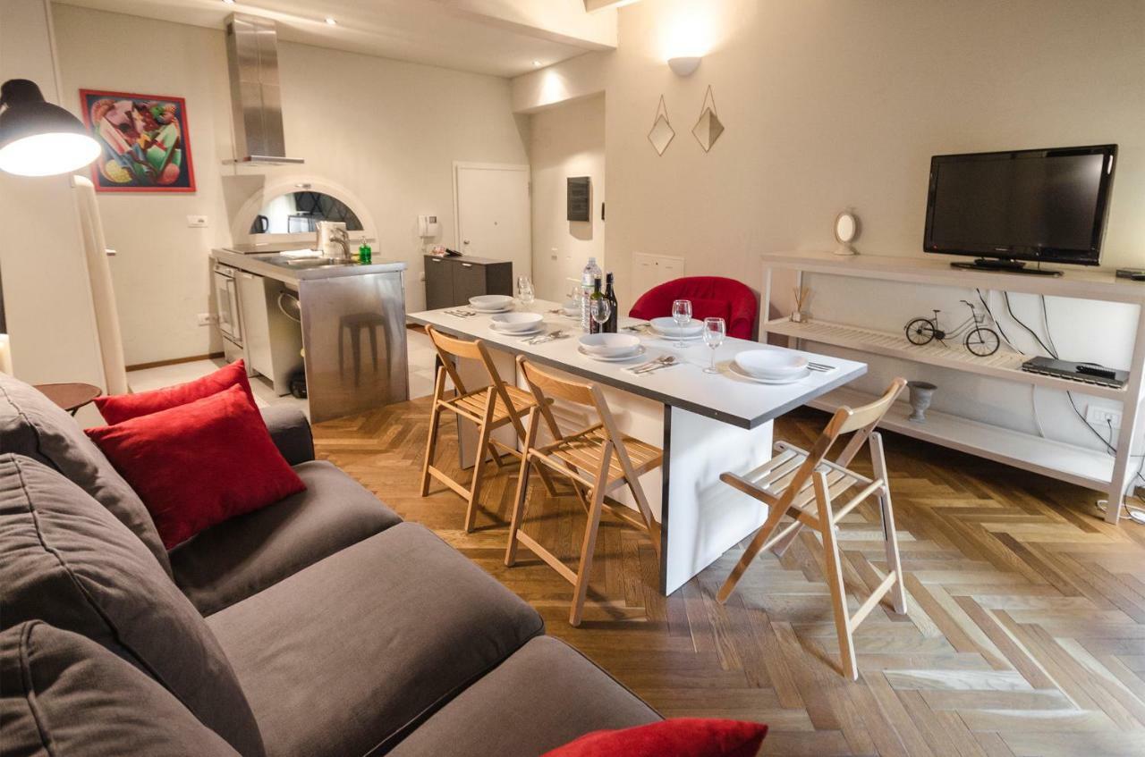 Azeglio Apartment, A Due Passi Da Piazza Maggiore Bolonya Dış mekan fotoğraf